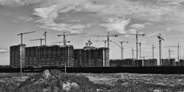 Vicios Ocultos Construcción / Defectos Constructivos Madrid · Desprendimiento de Ladrillos o Materiales de Revestimiento de Fachadas